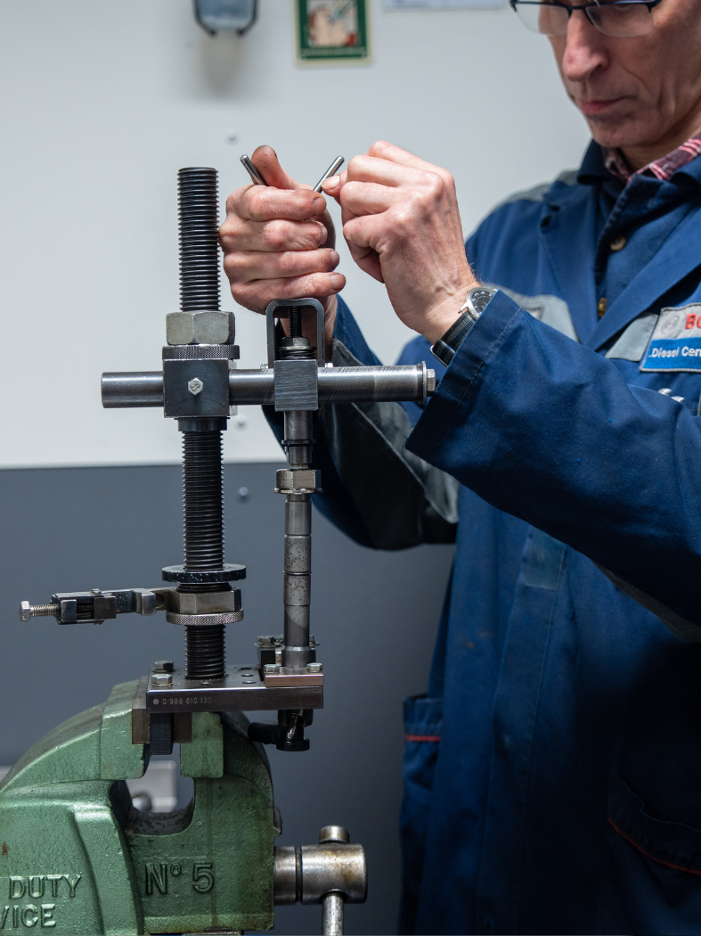 Revisie verstuivers brandstofpompen